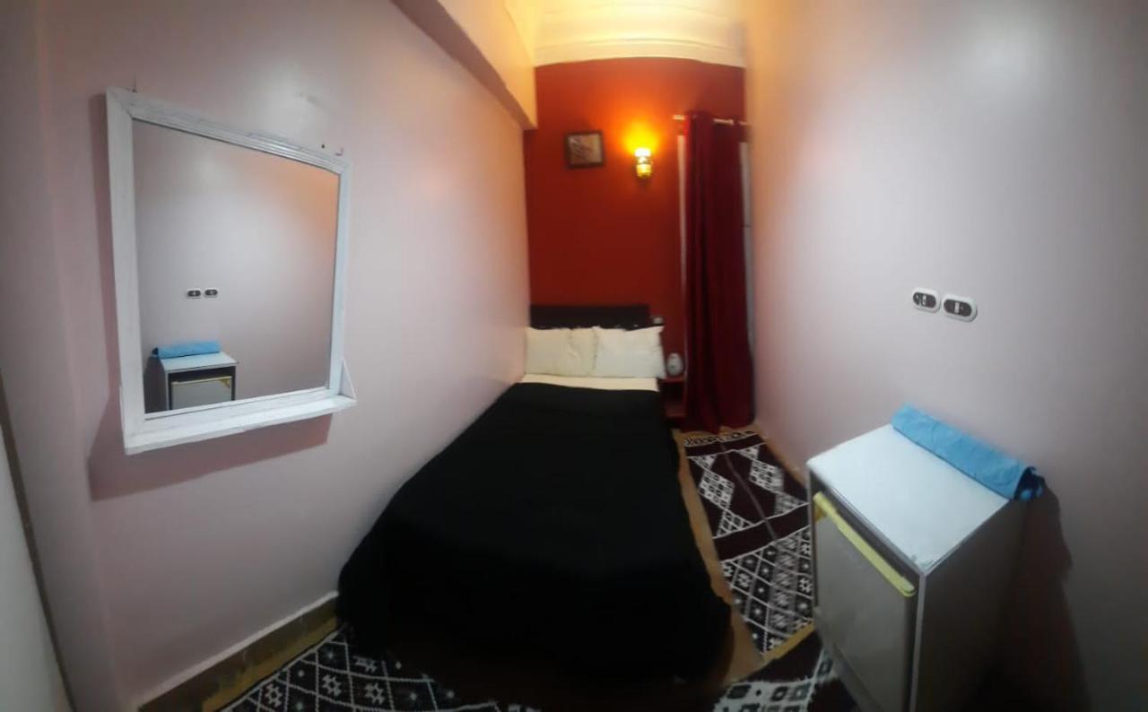 القاهرة Happy Hostel المظهر الخارجي الصورة
